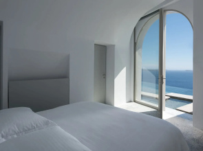 Echoes Luxury Suites