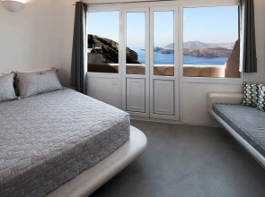 Suites of the Gods Cave Spa