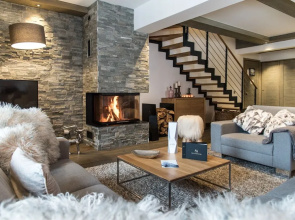 Whistler Lodge Penthouse T6 B13-14