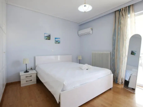Ano Glyfada- A Big Comfortable Apartment