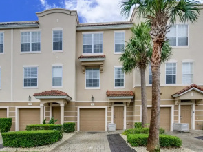 5027 Tideview Circle #40
