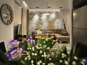 LA Larissa Luxury Apartments Peneus