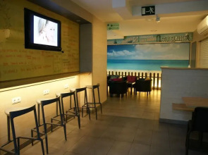 Хостел Sun & Moon