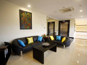 Отель Best Western Premier Garden Entebbe