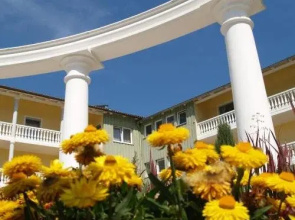 Kaiser Trajan  Kurhotel  Klinik