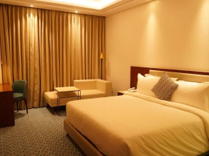 The Sara Hotel