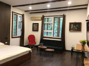 Elegant Studio Apartment