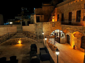 Fairouz Otel