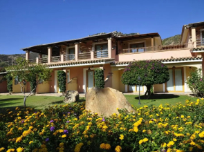 Hotel Su Giganti