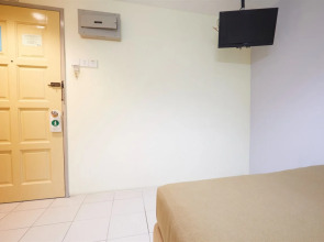 Tang City Hotel, Petaling Street, Merdeka PNB 118 Tower