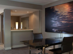 Hilton Los Angeles Airport