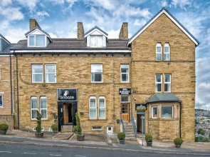 Snooze Apartments Flat 51