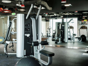 Hampton by Hilton Dubai Al Seef 