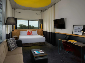 Atura Blacktown
