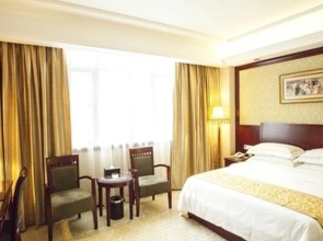 Vienna Hotel Yueyang Zhanqian Road