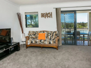 Sunrise Cove Holiday Apartments