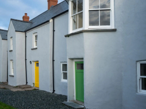 Brook Cottage - 7 Bedroom Cottage - Dale