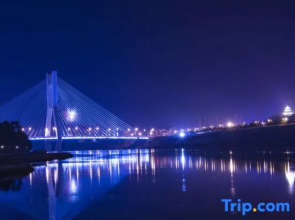 Yuheng Business Hotel (Baise Urban And Rural Road)