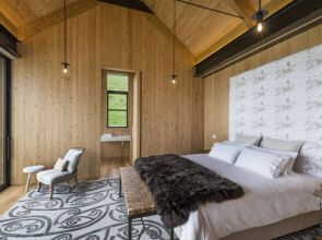 Annandale Coastal Farm Escape & Luxury Villa Collection