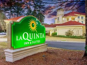 La Quinta Inn & Suites Birmingham Hoover