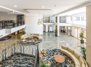 Ramada Hotel Hope Harbour
