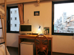 Sakura Hotel Ikebukuro - Hostel