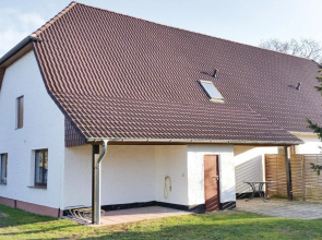 Stunning Apartment in Trent/rügen With 1 Bedrooms and Wifi
