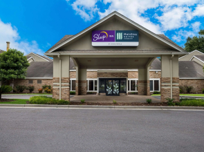 MainStay Suites Savannah Midtown