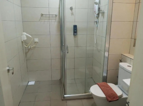 The Octagon Ipoh - home stay