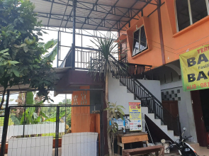 OYO 90976 Bagus Family Kost