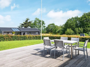 8 Person Holiday Home in Juelsminde-by Traum