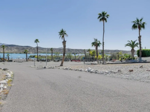 Steps to Beach: Lake Havasu City Home w/ Grill!