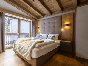 Inviting Chalet With Pool in Tyrol