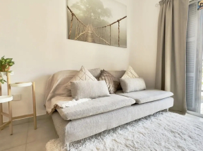 91 KPF - Stay Artisan s Dream Apartment