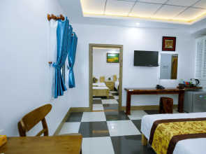 Vuon Cau Hotel