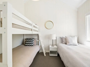 Hollow Tree Farm - Peace and Quiet on 30 Acres right in Toowoomba