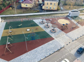 Серебряный век на улице 45-й Стрелковой Дивизии 64/2