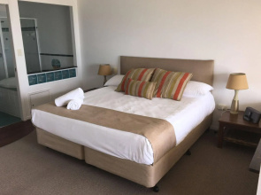 Coral Cove Resort