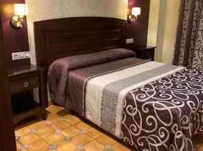 Hostal Alcaidia De Magina