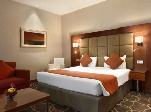 Отель Montreal Barsha