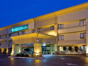 Spark by Hilton Savannah Midtown