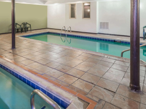 Baymont by Wyndham Pueblo