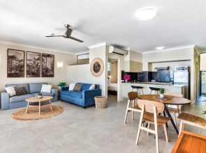 Whitsunday East 1106 on Hamilton Island by HamoRent