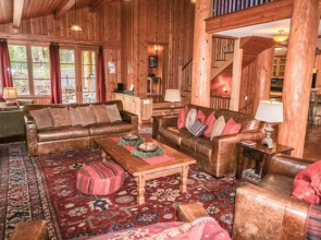 Palisades at Kirkwood Ski in out Luxury Home by RedAwning