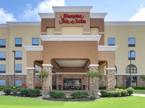 Hampton Inn & Suites Dallas-Arlington-South