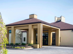 Comfort Inn New Columbia