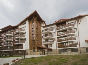 Apartment in Belmont Complex