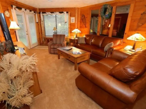 Seven Springs Stoneridge 3 Bedroom Standard Condo, Single Level! by RedAwning