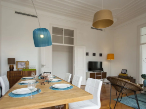 Rato Luxurious by Homing