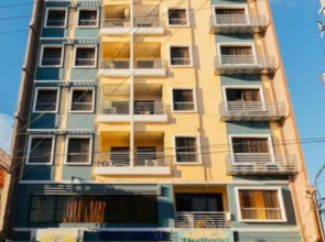 OYO 908 153 Silverio Suites